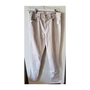 Gap High Rise Skinny Jean in Stone